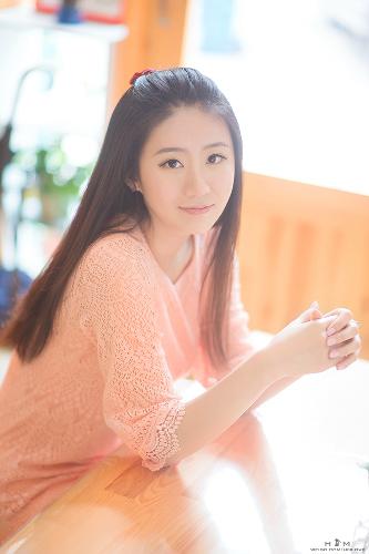 小婕子伦流澡到高潮视频