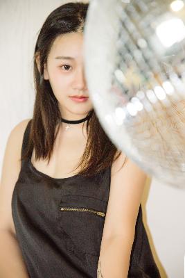 被C哭着爬又被挺进H快穿