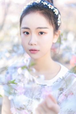 女人大荫蒂被添全过程