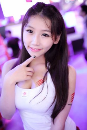 国产全肉乱妇杂乱视频