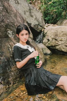 麻花传沈娜娜MV免费观看