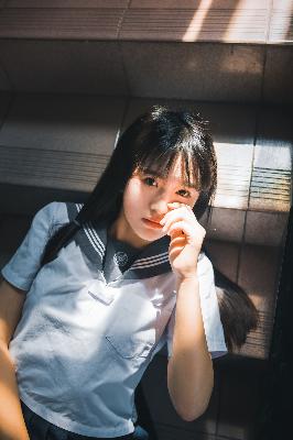 女人荫蒂被添全过程频