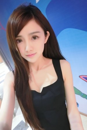 亚洲色偷精品一区二区三区
