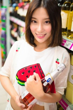 巜人妻公侵川上奈奈美