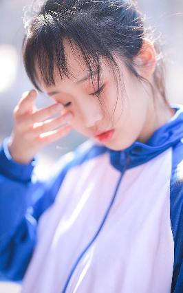 腹肌小奶狗的裤子里面的东西