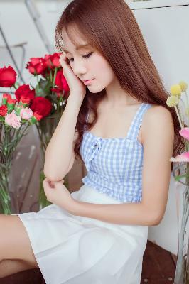 男女黄床上色视频免费的小说