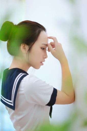 成人精品