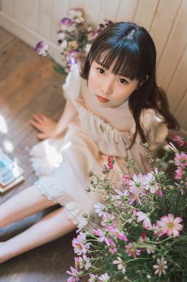 被男人吃奶跟添下面特舒服