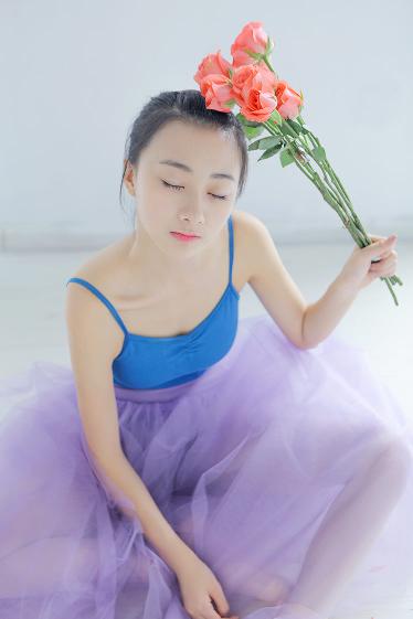 欧美日韩妆和欧美妆的一区二区区别是什么