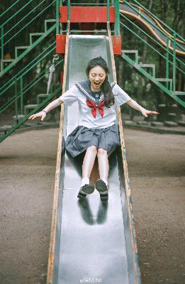 色墦五月丁香