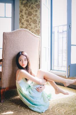 农村老女人PK视频的背景故事