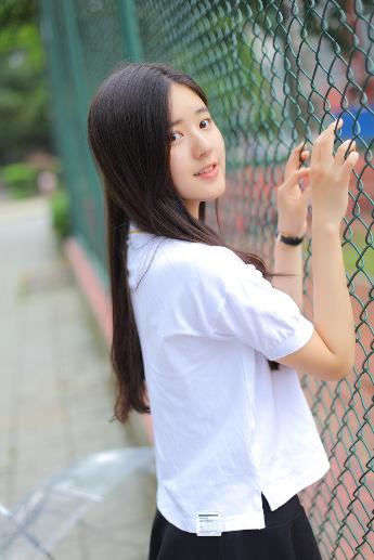 亚洲成人av