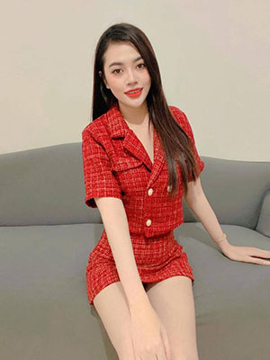 韩国理伦少妇4做爰