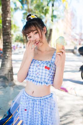 女人荫蒂被添全过程频